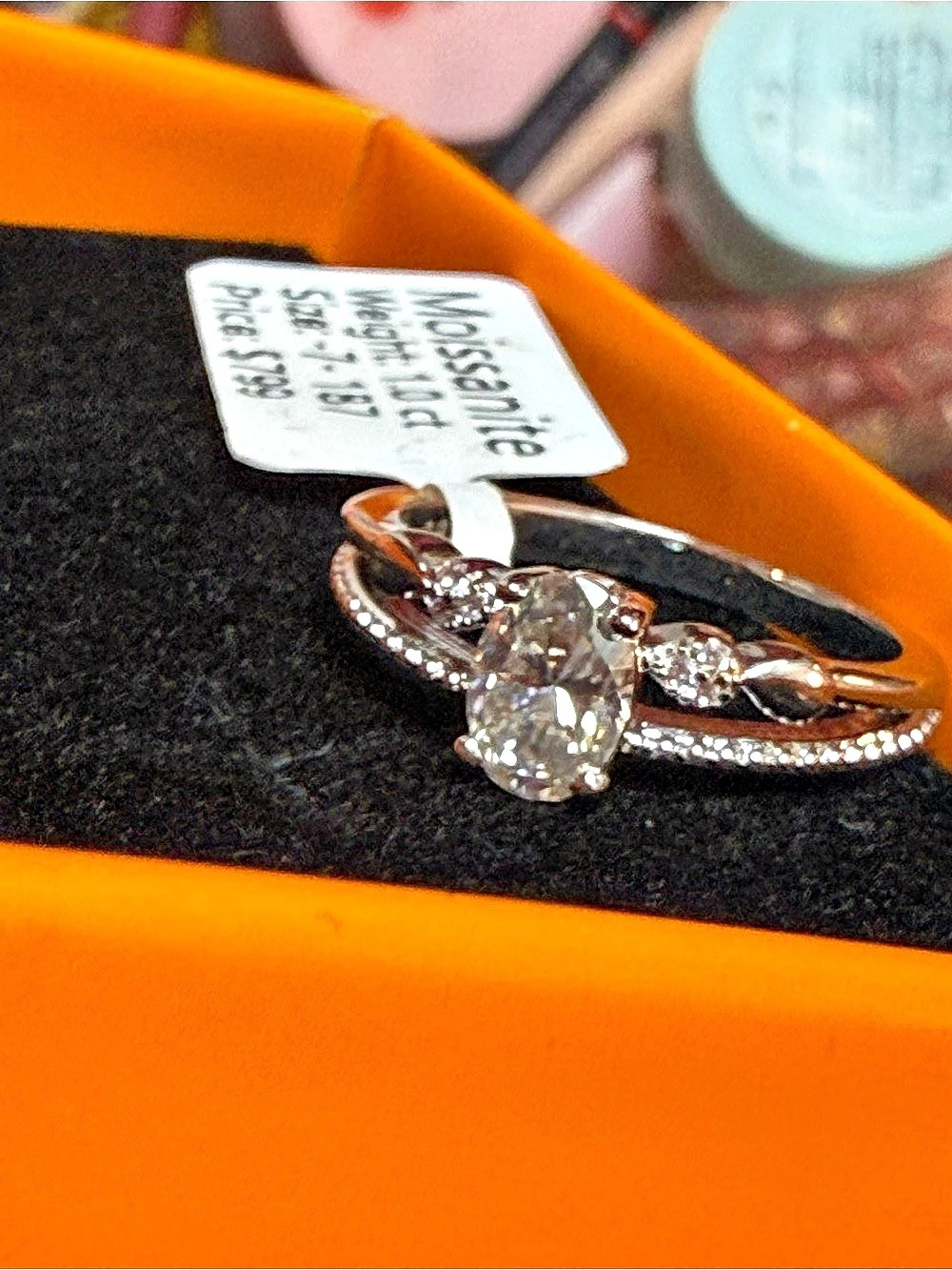 Moissanite Oval Solitaire Ring in Silver Size 7 NWT